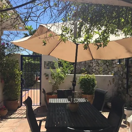 Cute Little Casita *