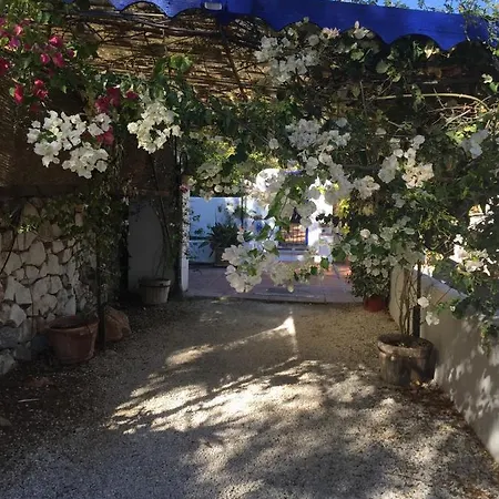 Cute Little Casita * מיחאס